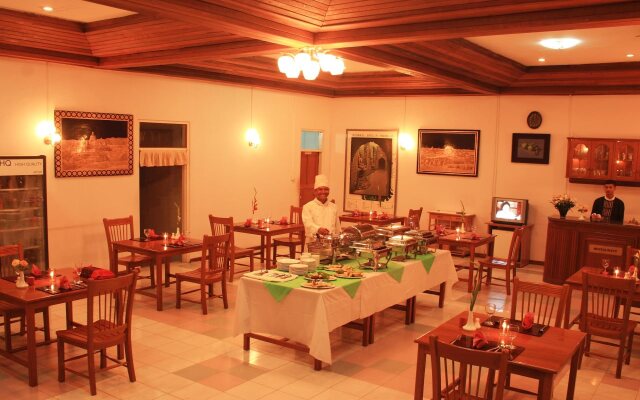 Mrauk Oo Nawarat Hotel