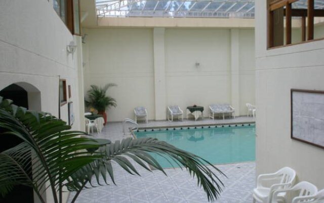 Hotel Dinastia Real