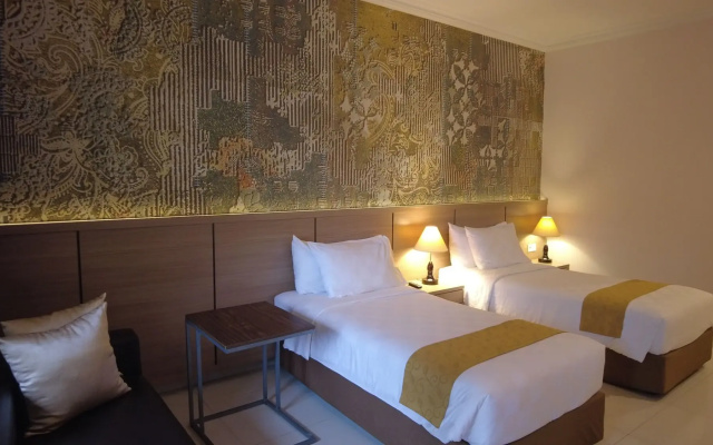 The Green Peak, ARTOTEL Curated