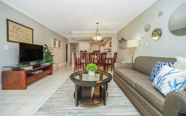 Emerald Beach 1130  by Best Beach Getaways