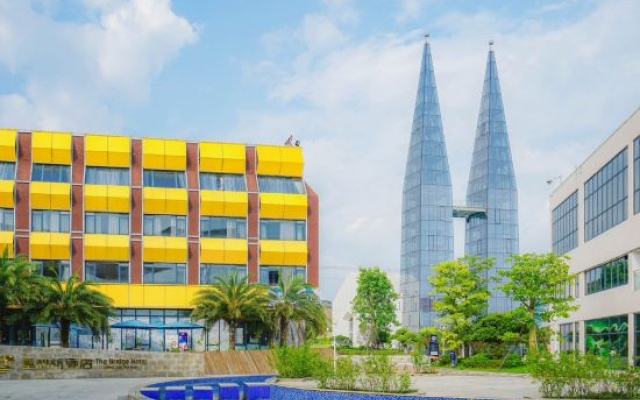 Xingxinqiao Hotel (Baise Xinghe Water Park) – Pool – Baise