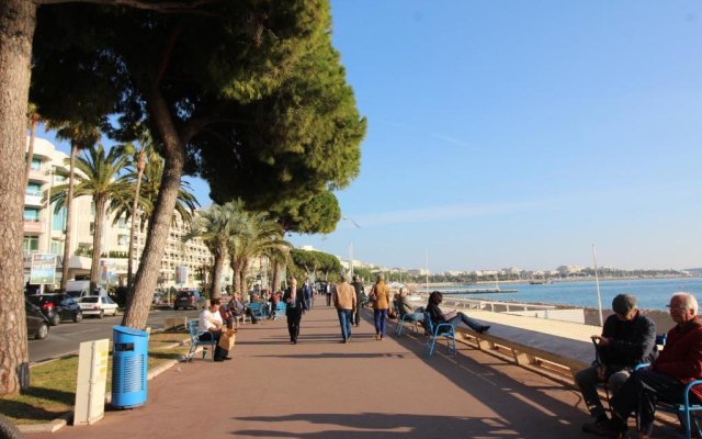 Cannes Conseil Immo - Appartement moderne à 250 m du Palais des festivals et des Plages