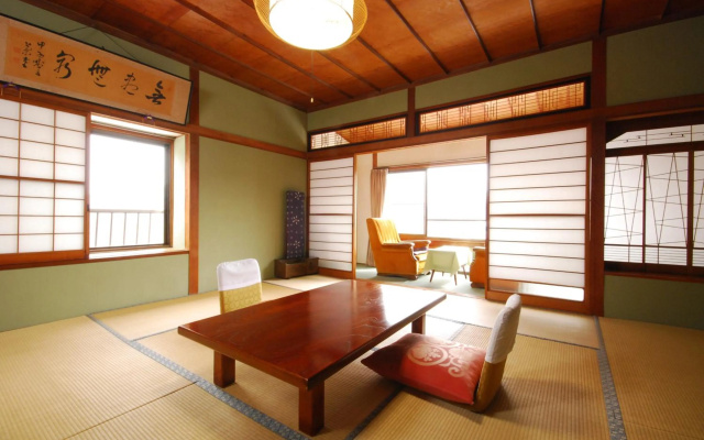 Kofukan – Guest Rooms – Myoko
