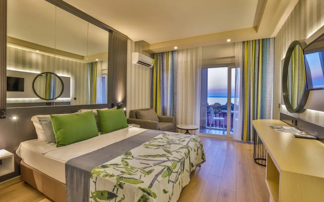 Alonya Beach Hotel