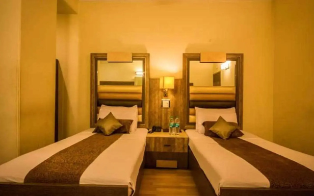 The Sun Court  Yatri
