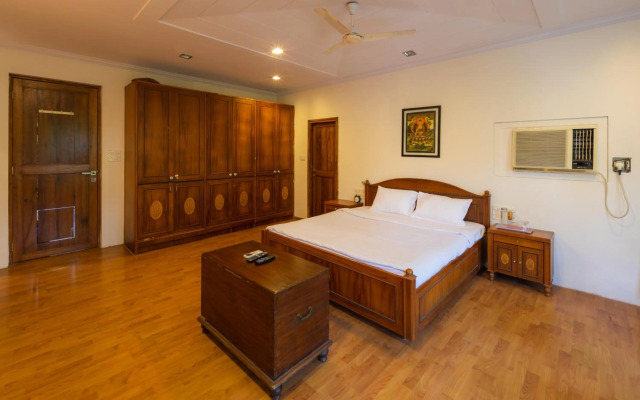 SaffronStays Birdsong, 3 BDR Pet-friendly Villa in Madh Island