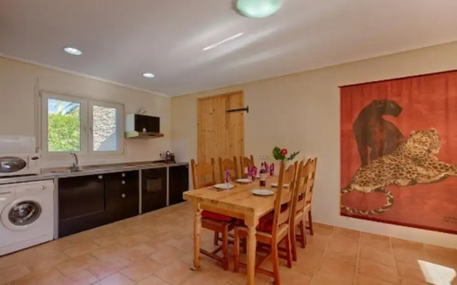 La Merced 26I  26 Holiday House