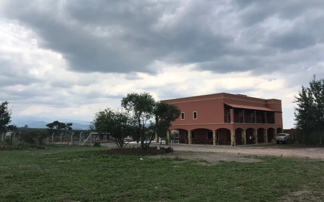 Las Lomitas - Casa de Campo