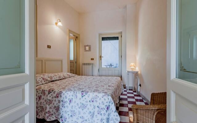 Gli Iris Apartments - Casa Fucsia by Wonderful Italy