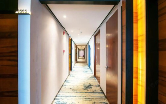 Yadu Business Hotel