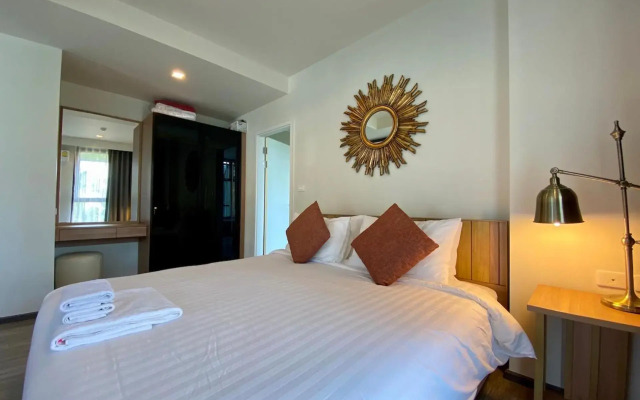 The Deck Patong