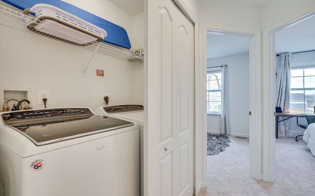 Charles Town Townhome: 9 Mi to Harpers Ferry