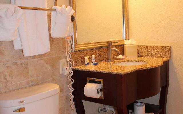 Best Western Plus Milwaukee Airport Hotel & Conference Ctr