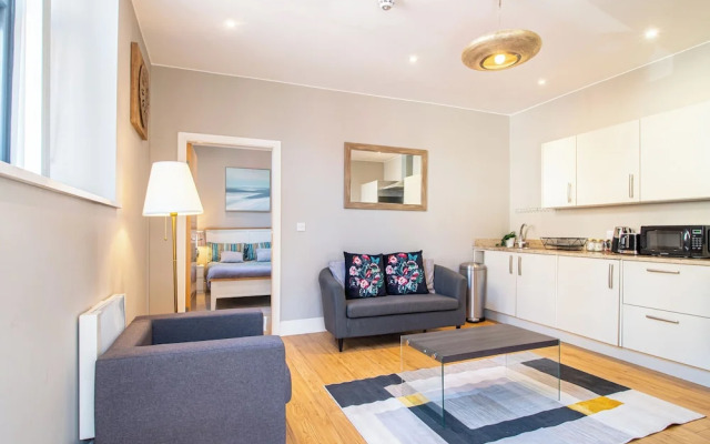 Cozy Urban Retreat in Sheffield