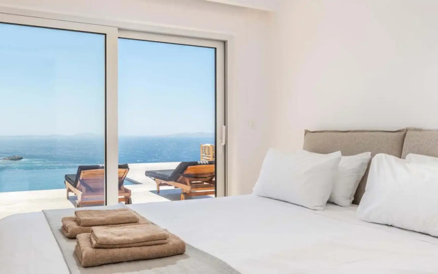 Ria Mar Villas & Suites by Live&Travel