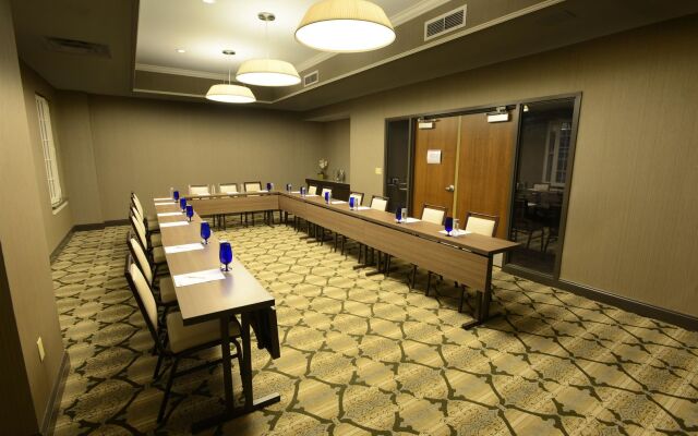 Magnolia Hotel St. Louis, a Tribute Portfolio Hotel