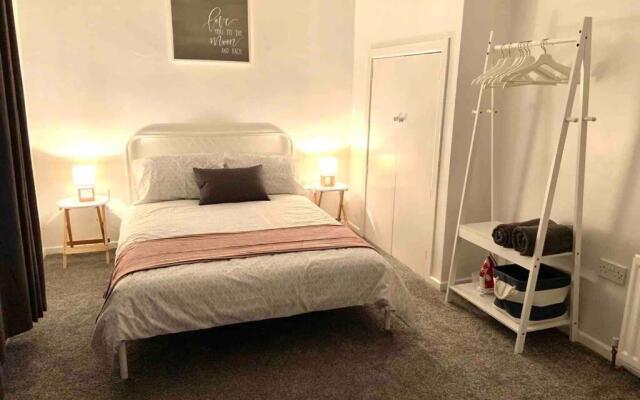 Flat 5 EIA House