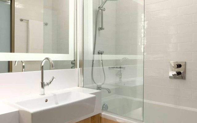 Courtyard by  Marriott Paris Gare de Lyon