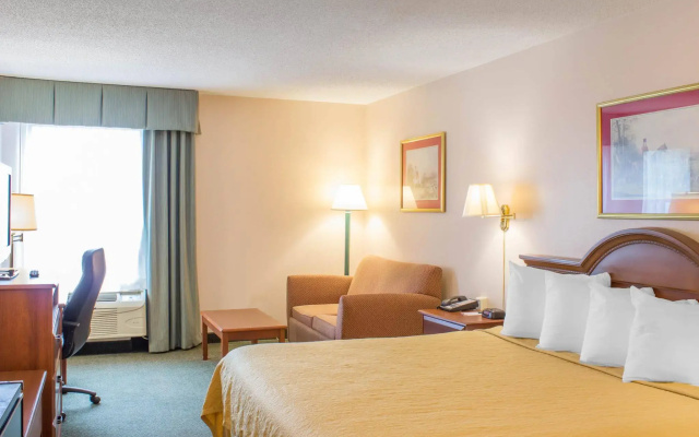 Отель Americas Best Value Inn Raleigh
