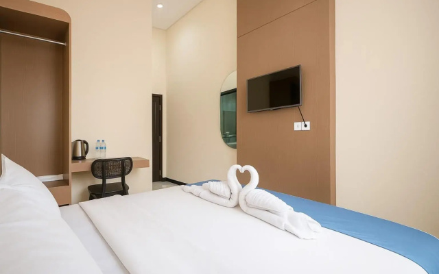 Ciptaningati Hotel