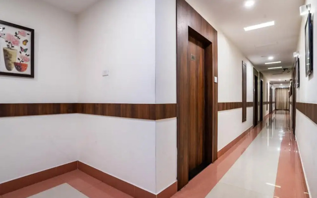 Nexstay Crystal Residency