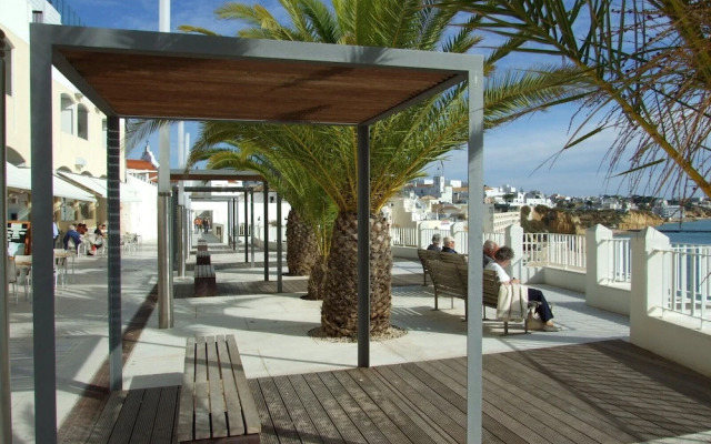 Private 2 Bed Apartment in Albufeira Old Town
