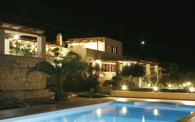 Elaia Villas