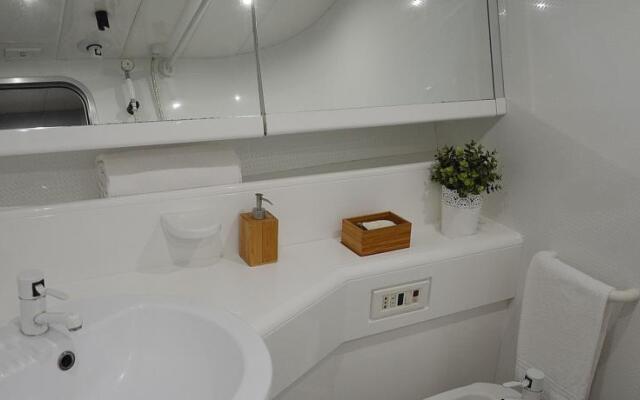 Boats & Breakfast Iseo Lake Iseo 1