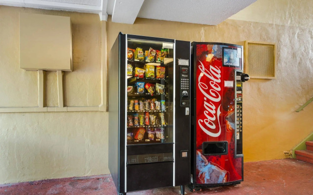 Red Roof Inn Vero Beach - I-95