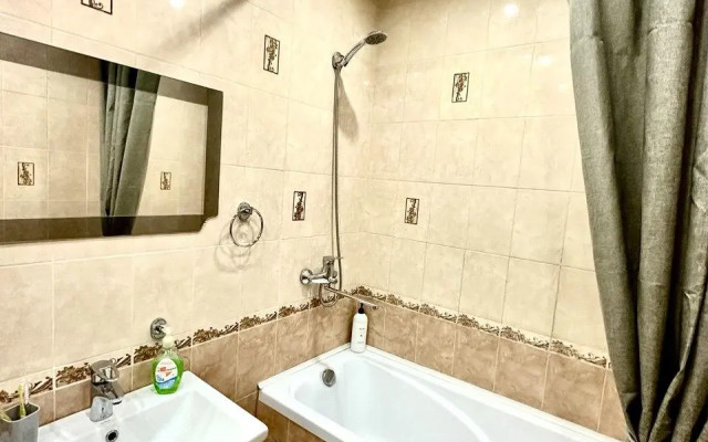 Фреш рум на улице Грибоедова, д 5, к.1