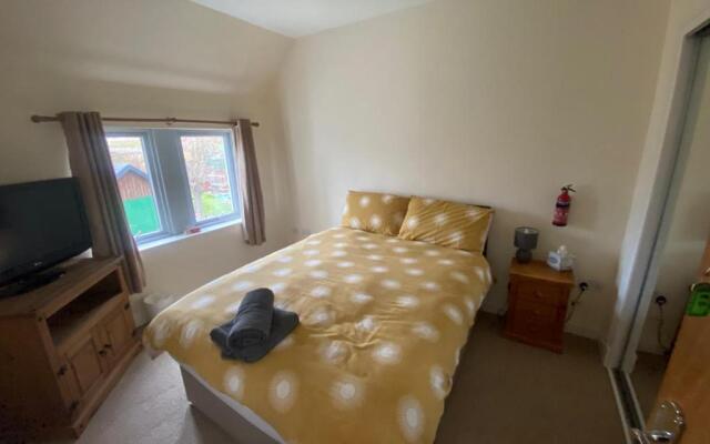 Little Ship Inn Rooms