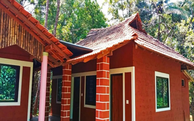 Staymaker Kumaradhara River Valley Homestay