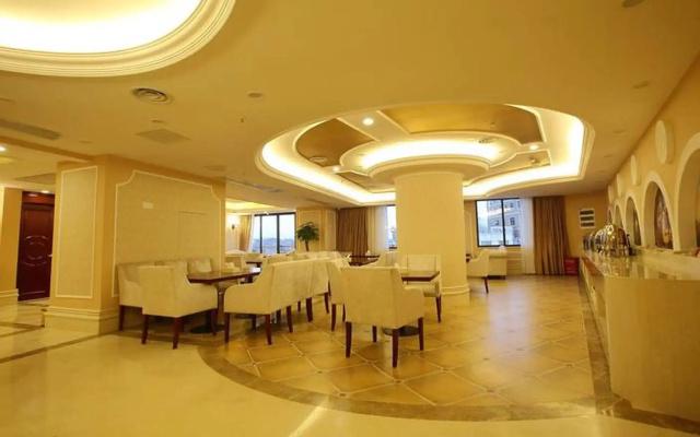 Venus Royal Hotel (Guilin Airport)