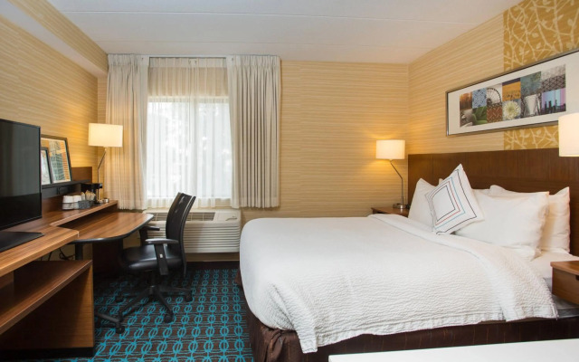 Fairfield Inn by Marriot Manchester-Boston Regional Airport