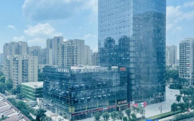 Happy Road Inn (Hefei Hong Kong Hui Square  )