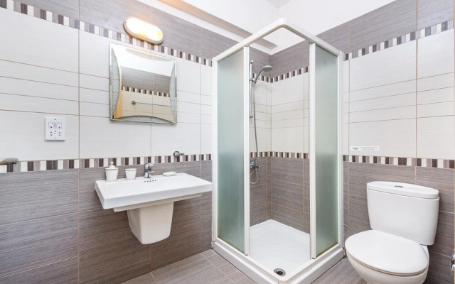 Blue Water Bay Villas