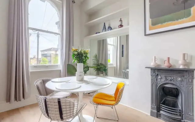 Sophisticated 1BD Flat Near Clapham