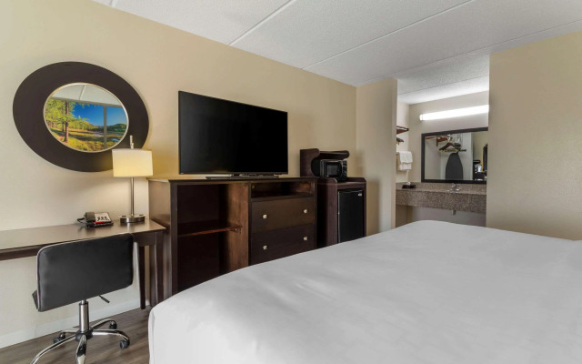 Clarion Pointe Kimball