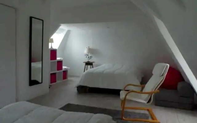 Villa With 4 Bedrooms in Saint-germain-du-pert, With Pool Access, Encl