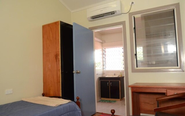 Tanuli Royal Plains Motel