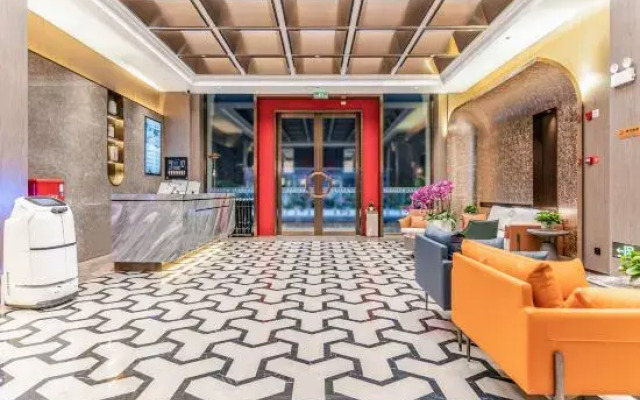 Yulong Garden Hotel