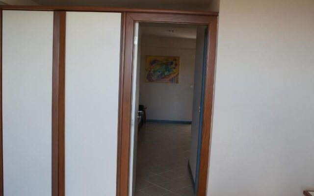 Coral Inn Apart