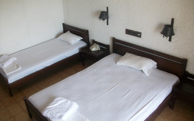 Efi Hotel