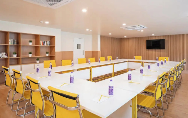 Bloom Hotel Khandala