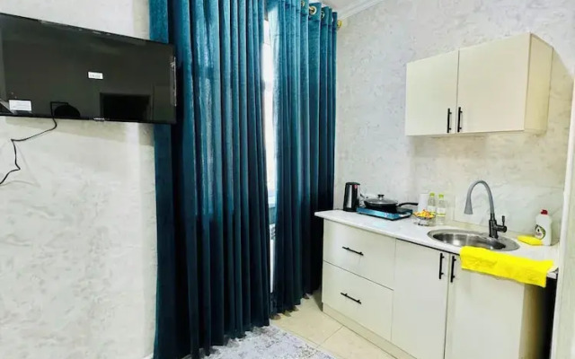 Khan Apartments