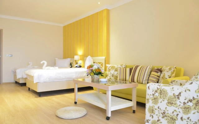 Phoenicia Luxury