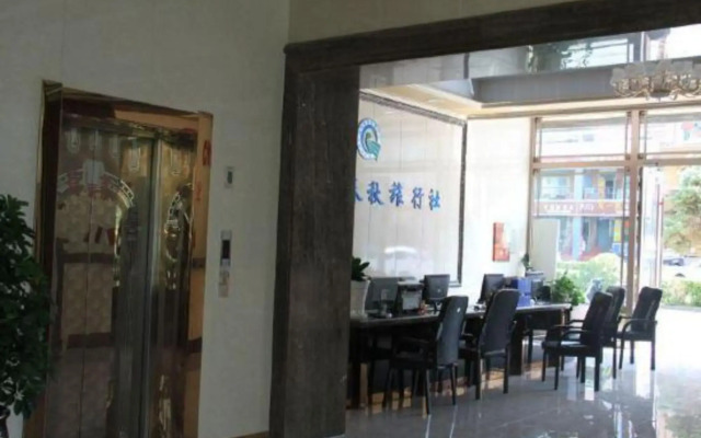 Huayuan Hotel