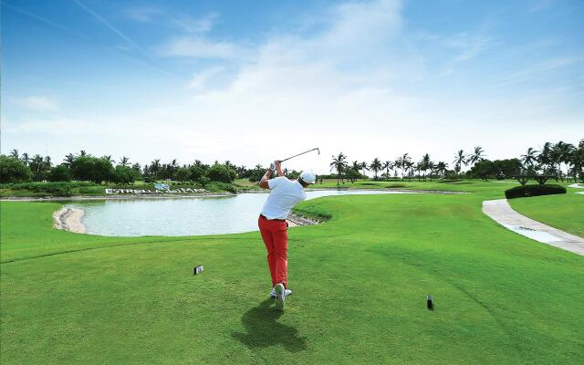 Las Villas Hotel & Golf by Estrella del Mar