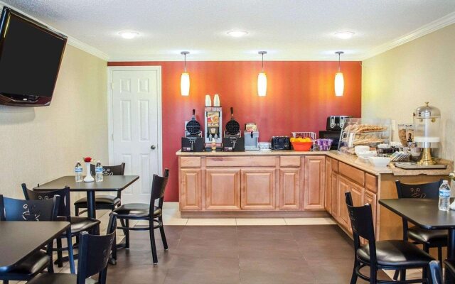 Rodeway Inn Carlisle North