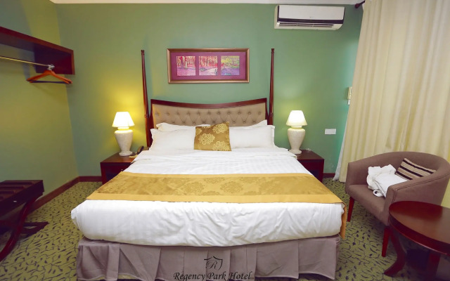 Regency Park Hotel